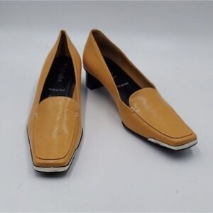 *ESCADA Women's mustard yellow leather square toe Short Block Heel Pumps Sz 6